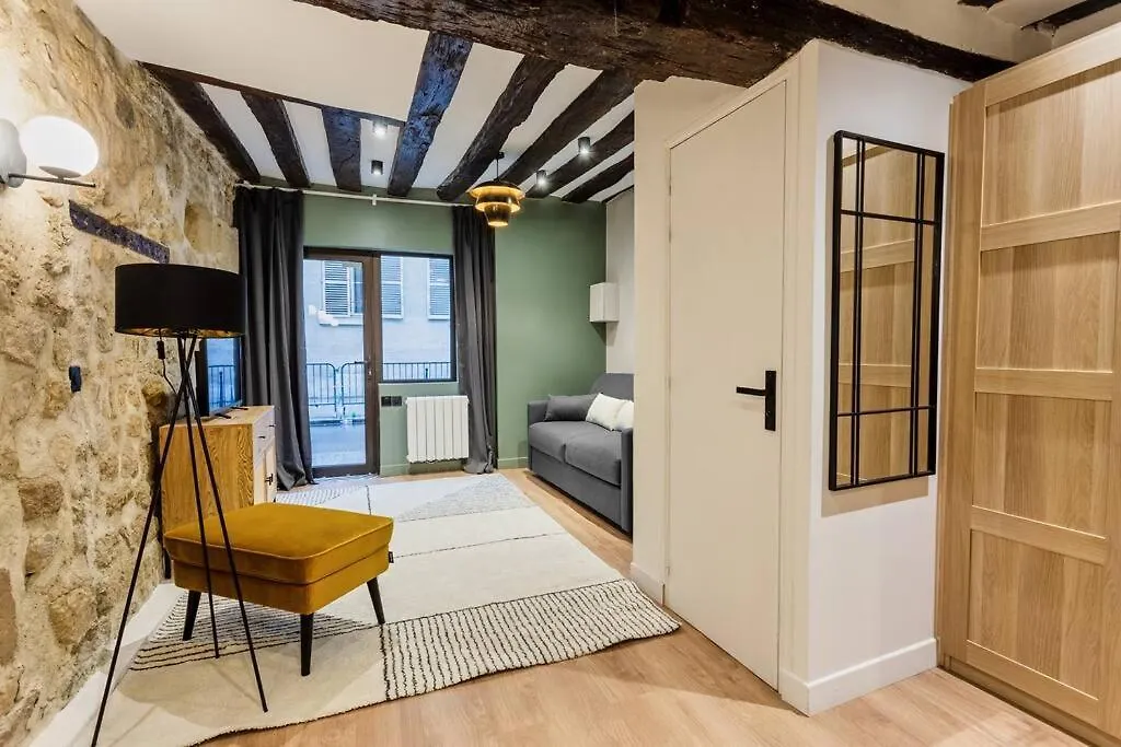 Appartement Typical Parisian In Le Marais#4 Pers