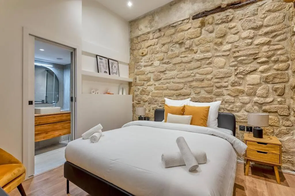 Appartement Typical Parisian In Le Marais#4 Pers *